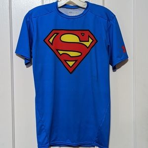 Superman Under Armour Size Large Athletic Style Logo Superhero Tee TShirt Large
